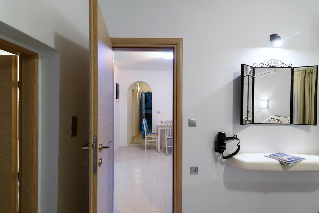 Villa George Santorini Perivolos  Quarto foto