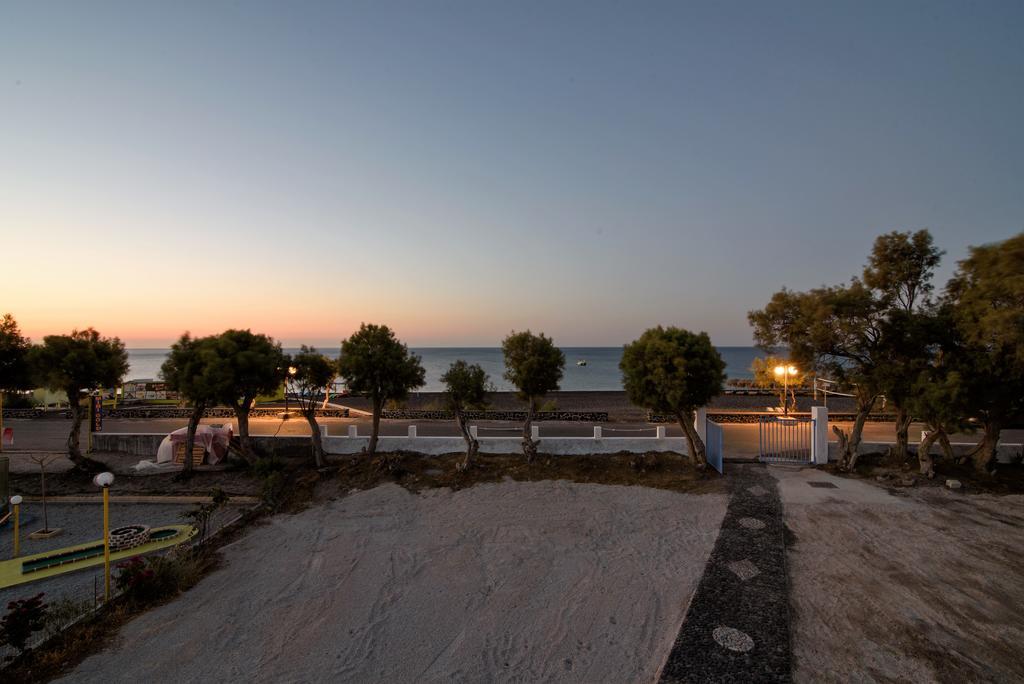 Villa George Santorini Perivolos  Quarto foto