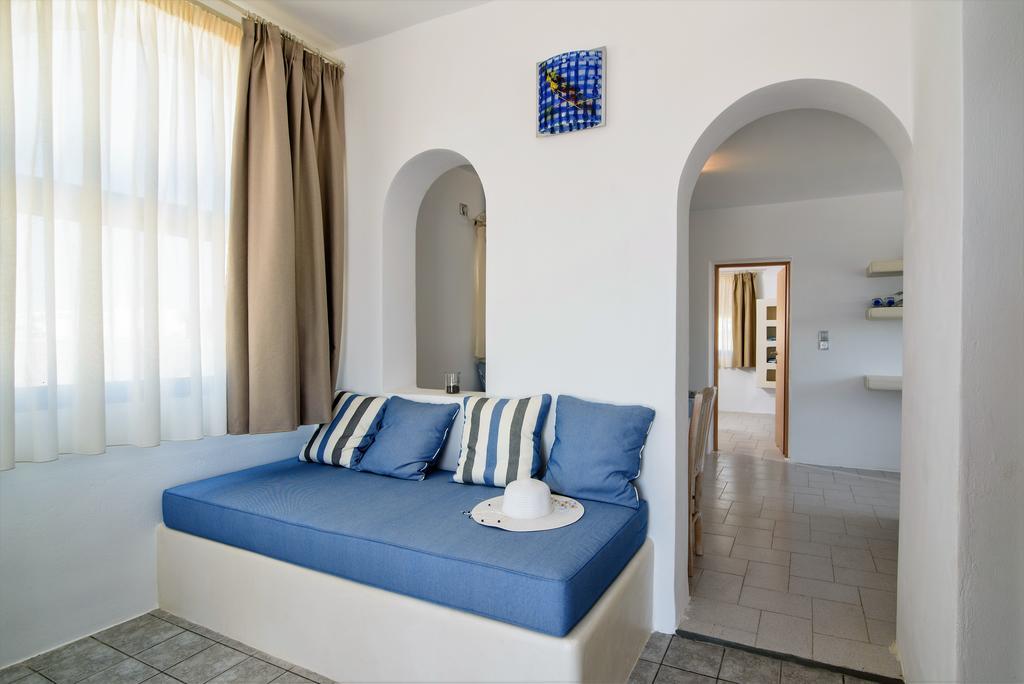 Villa George Santorini Perivolos  Quarto foto